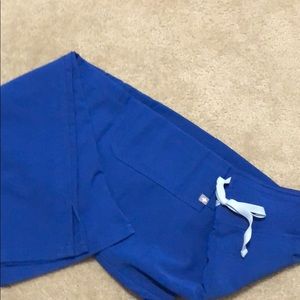 Figs Cade Cargo Scrub Pants-Size Small